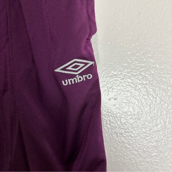 Umbro Vintage Track Pants Size Small - Picture 7 of 8